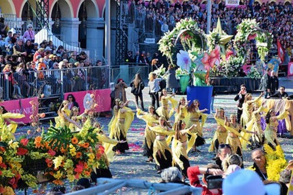 LE CARNAVAL DE NICE & LA FETE DU CITRON A MENTON